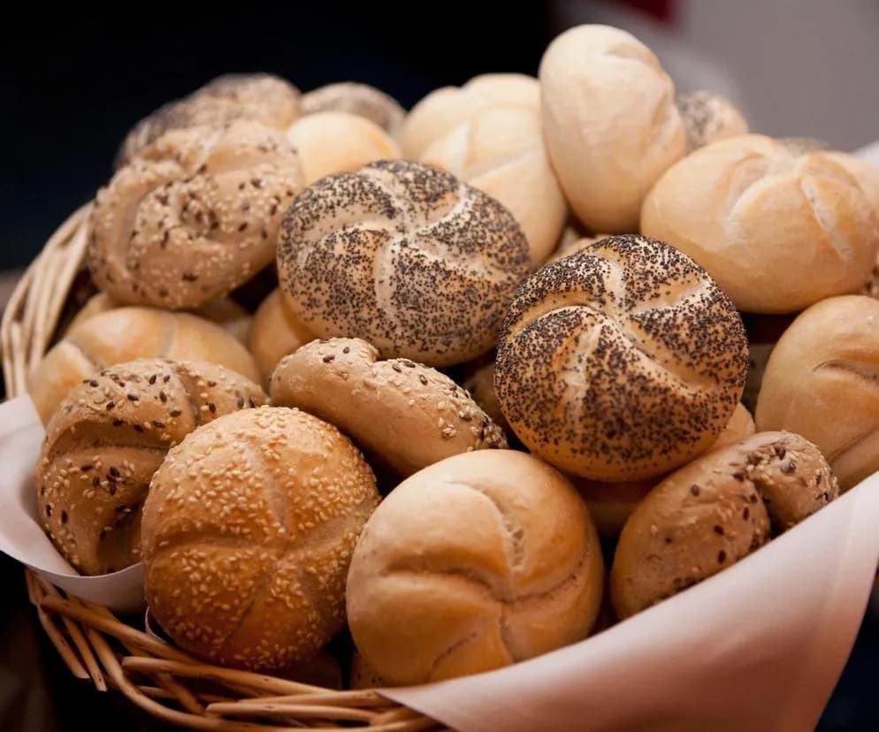 Dlaczego niewidome dzieci lubią bułki z makiem? Odkryj ich tajemnice